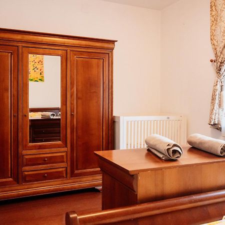 Maan Central Apartment Pet Friendly Location Брашов Экстерьер фото