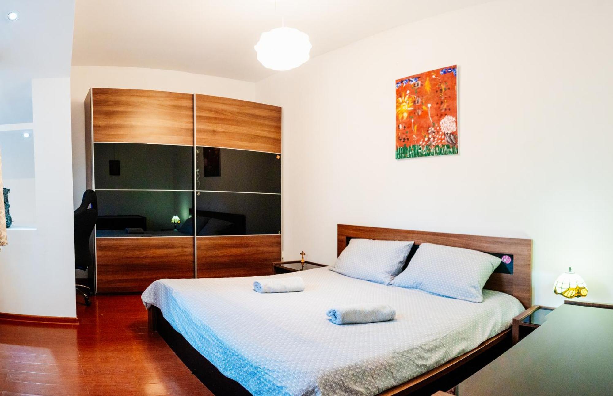 Maan Central Apartment Pet Friendly Location Брашов Экстерьер фото
