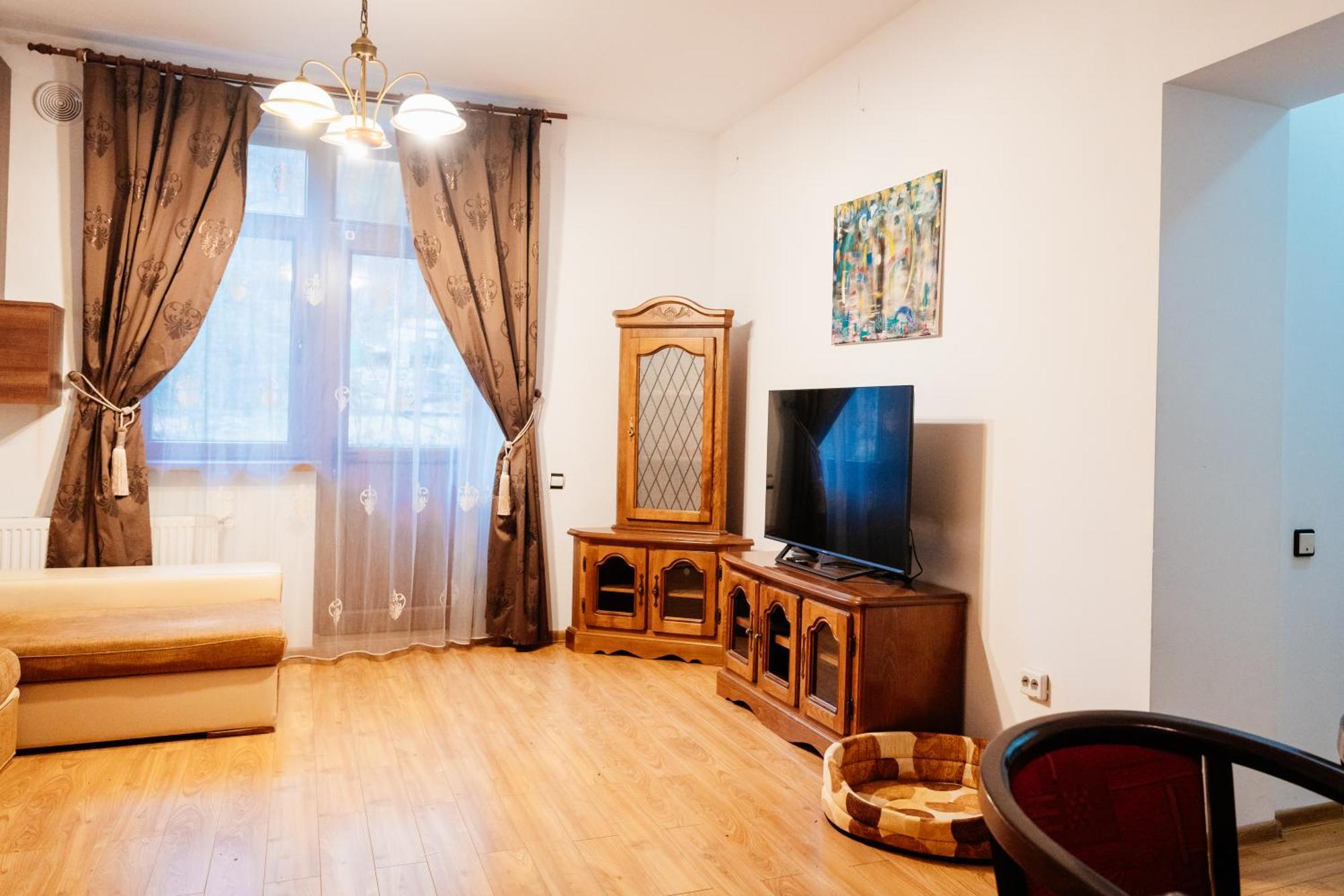 Maan Central Apartment Pet Friendly Location Брашов Экстерьер фото